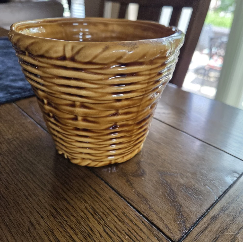 Vintage Ceramic Basket Weave Flower Pot